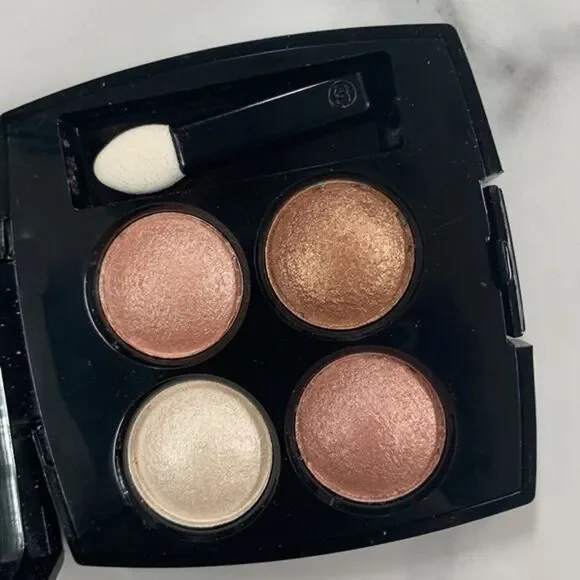 CHANEL LES 4 OMBRES OMBRÉ PAULIÈRES EFFETS MULTIPLES EYESHADOW QUAD 303 - Picture 2 of 9